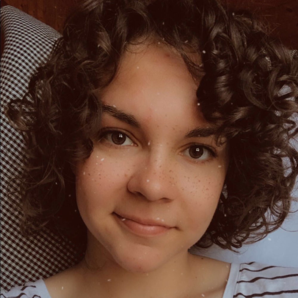 Meet your Posher, Deborah